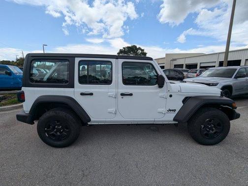 2025 Jeep Wrangler Sport