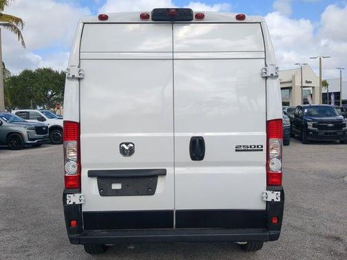 2025 RAM ProMaster 2500 High Roof