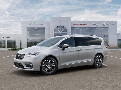 Silver Mist Clearcoat 2026 Chrysler Pacifica Pinnacle