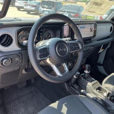 2024 Jeep Wrangler Sahara