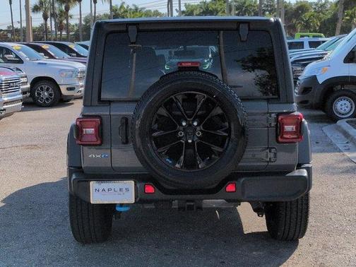 Sting Gray Clearcoat 2023 Jeep Wrangler 4xe Sahara