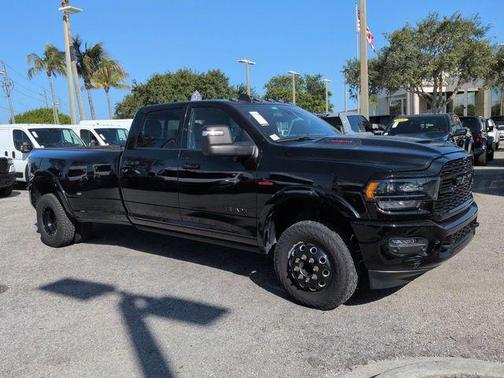 Diamond Black 2023 RAM 3500 Limited