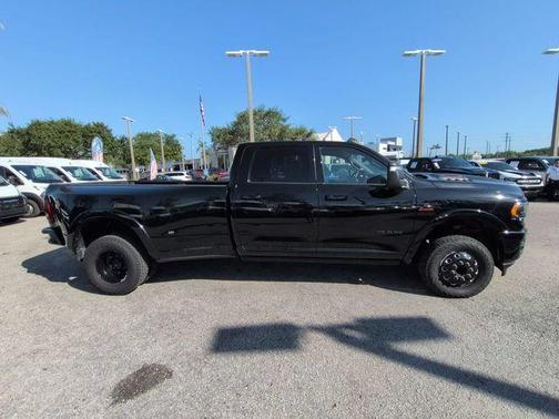 Diamond Black 2023 RAM 3500 Limited