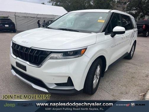 2022 Kia Carnival LX