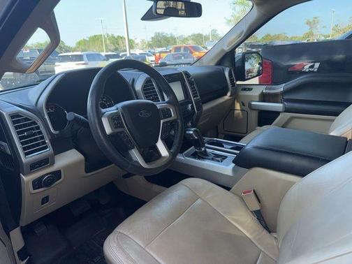 White Platinum Tri-Coat Metallic 2015 Ford F-150 Lariat