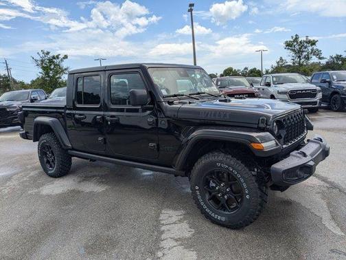 2025 Jeep Gladiator Sport