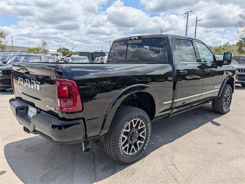 2025 RAM 3500 Limited
