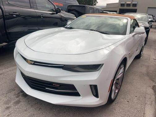 Summit White 2016 Chevrolet Camaro 2LT