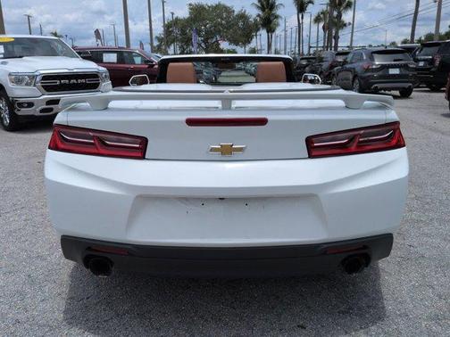 Summit White 2016 Chevrolet Camaro 2LT