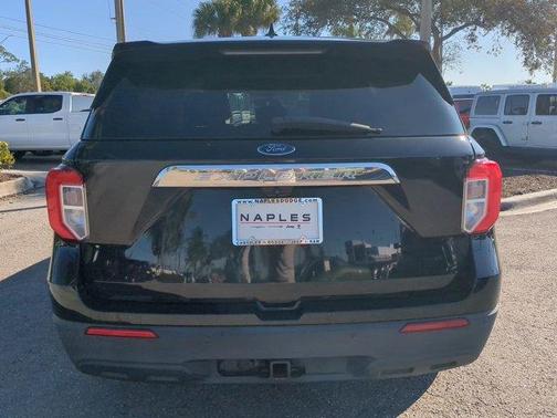 2020 Ford Explorer Base