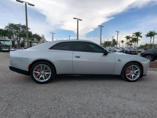 2024 Dodge Charger Daytona Scat Pack