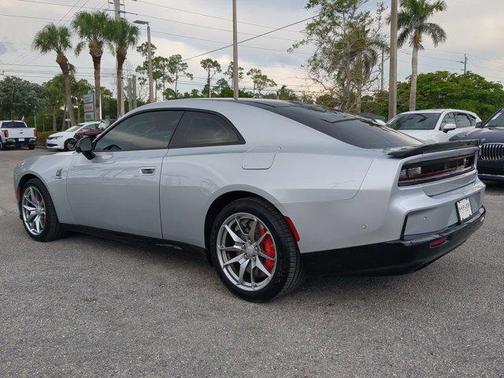 2024 Dodge Charger Daytona Scat Pack