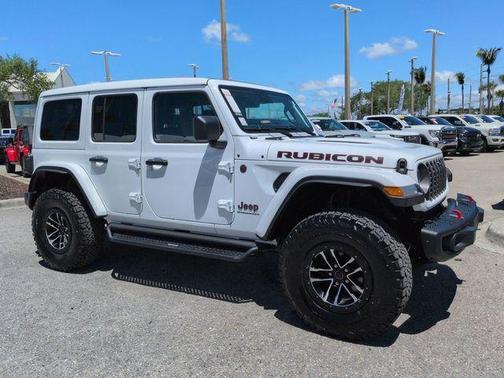 Bright White Clearcoat 2024 Jeep Wrangler Rubicon