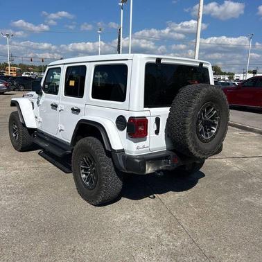 Bright White Clearcoat 2024 Jeep Wrangler Rubicon