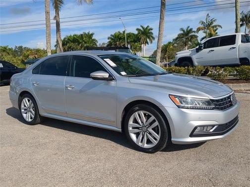 2017 Volkswagen Passat 1.8T SEL Premium