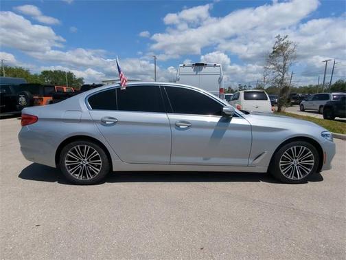2019 BMW 530 i xDrive