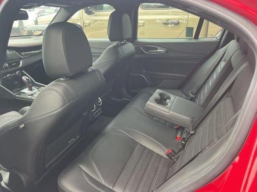 2023 Alfa Romeo Giulia Ti