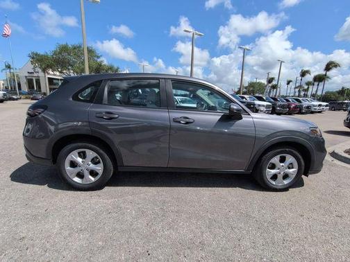 Modern Steel Metallic 2024 Honda HR-V LX