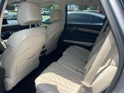 Savile Silver 2023 Genesis GV80 3.5T