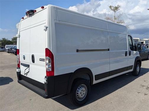 2025 RAM ProMaster 2500 High Roof