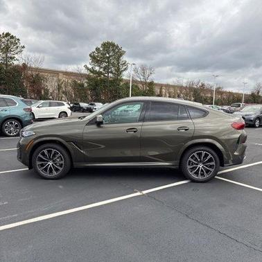 2025 BMW X6 xDrive40i