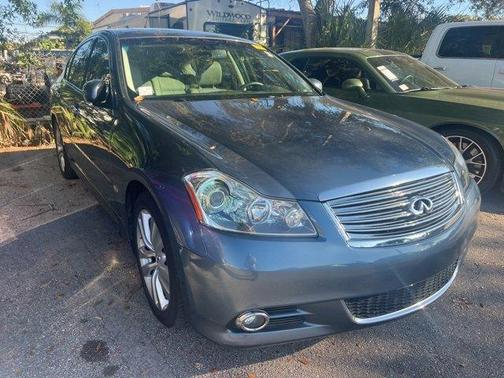 2009 INFINITI M35 Base