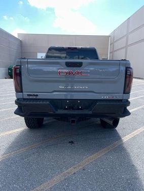 2025 GMC Sierra 2500 AT4X