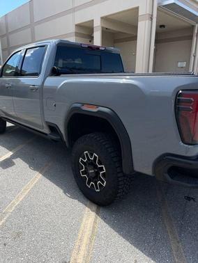 2025 GMC Sierra 2500 AT4X