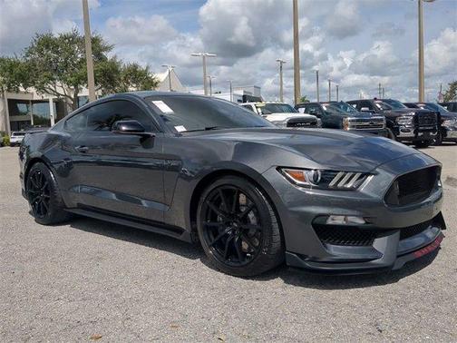 2018 Ford Shelby GT350 Base