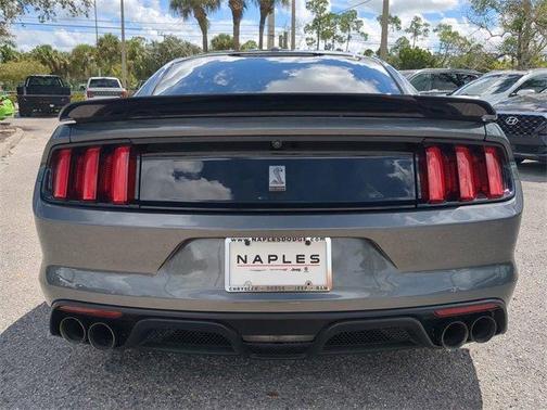 2018 Ford Shelby GT350 Base