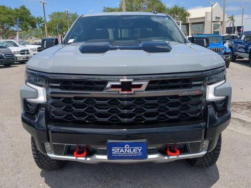 2024 Chevrolet Silverado 1500 ZR2