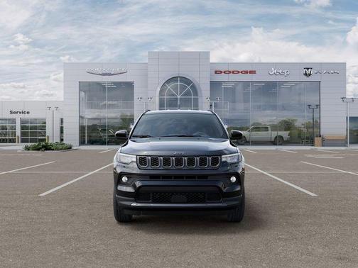 Diamond Black 2026 Jeep Compass Latitude