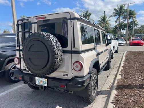 2024 INEOS Grenadier FIELDMASTER EDITION