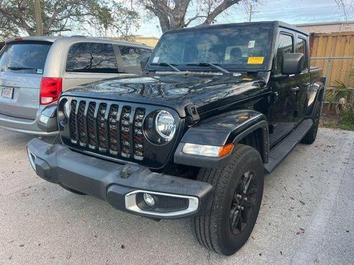 2021 Jeep Gladiator Sport