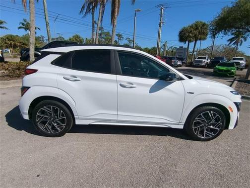 2022 Hyundai KONA N Line
