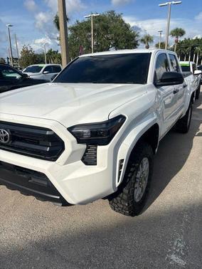 Ice 2024 Toyota Tacoma SR