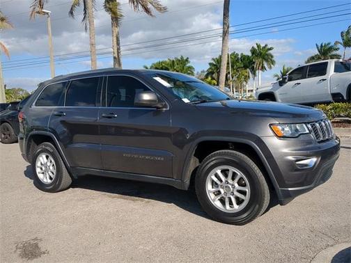 2020 Jeep Grand Cherokee Laredo E