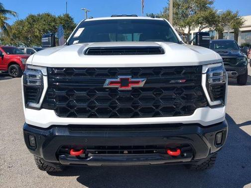 2025 Chevrolet Silverado 2500 ZR2