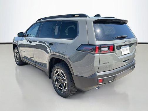 2026 Jeep Cherokee LAREDO/LIMITED