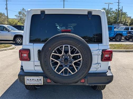 2025 Jeep Wrangler Sahara