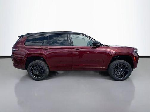 2026 Jeep Grand Cherokee L Summit