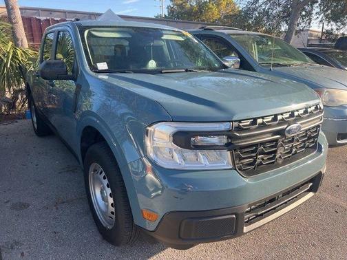 2023 Ford Maverick XL