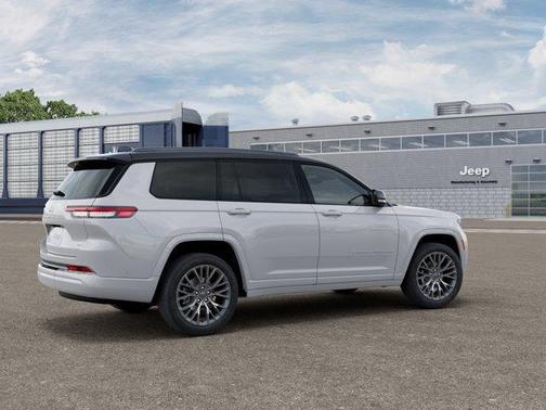 Bright White Clearcoat 2026 Jeep Grand Cherokee L Summit