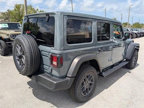 2025 Jeep Wrangler Sport