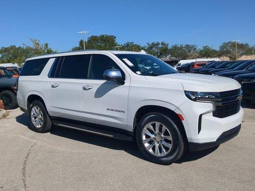 2023 Chevrolet Suburban Premier