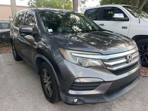 Lunar Silver Metallic 2017 Honda Pilot EX-L