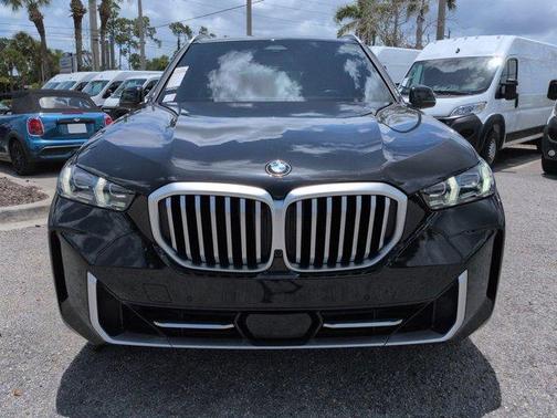 Black Sapphire Metallic 2025 BMW X5 sDrive40i