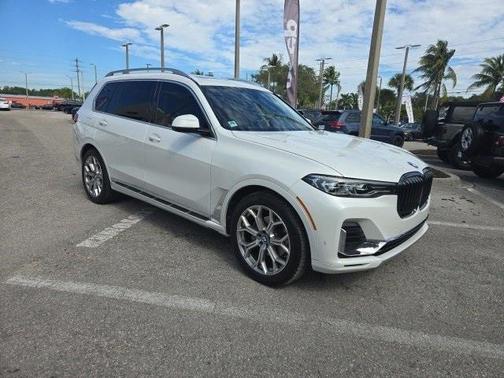 2022 BMW X7 xDrive40i