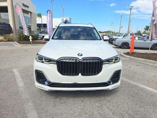 2022 BMW X7 xDrive40i