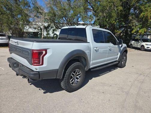 2017 Ford F-150 Raptor